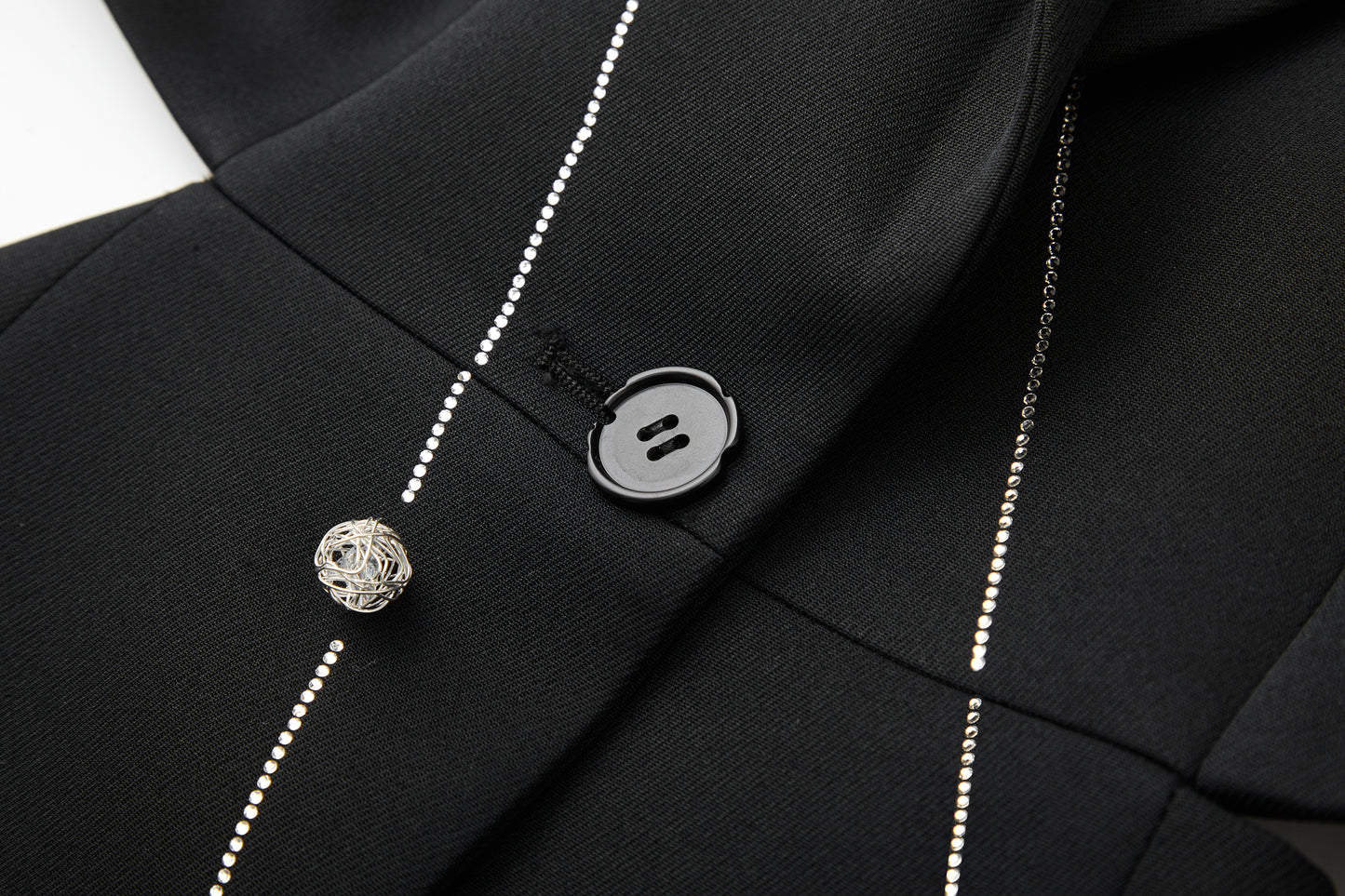 ordúdíordú | Suit - Ball and Drill Suit