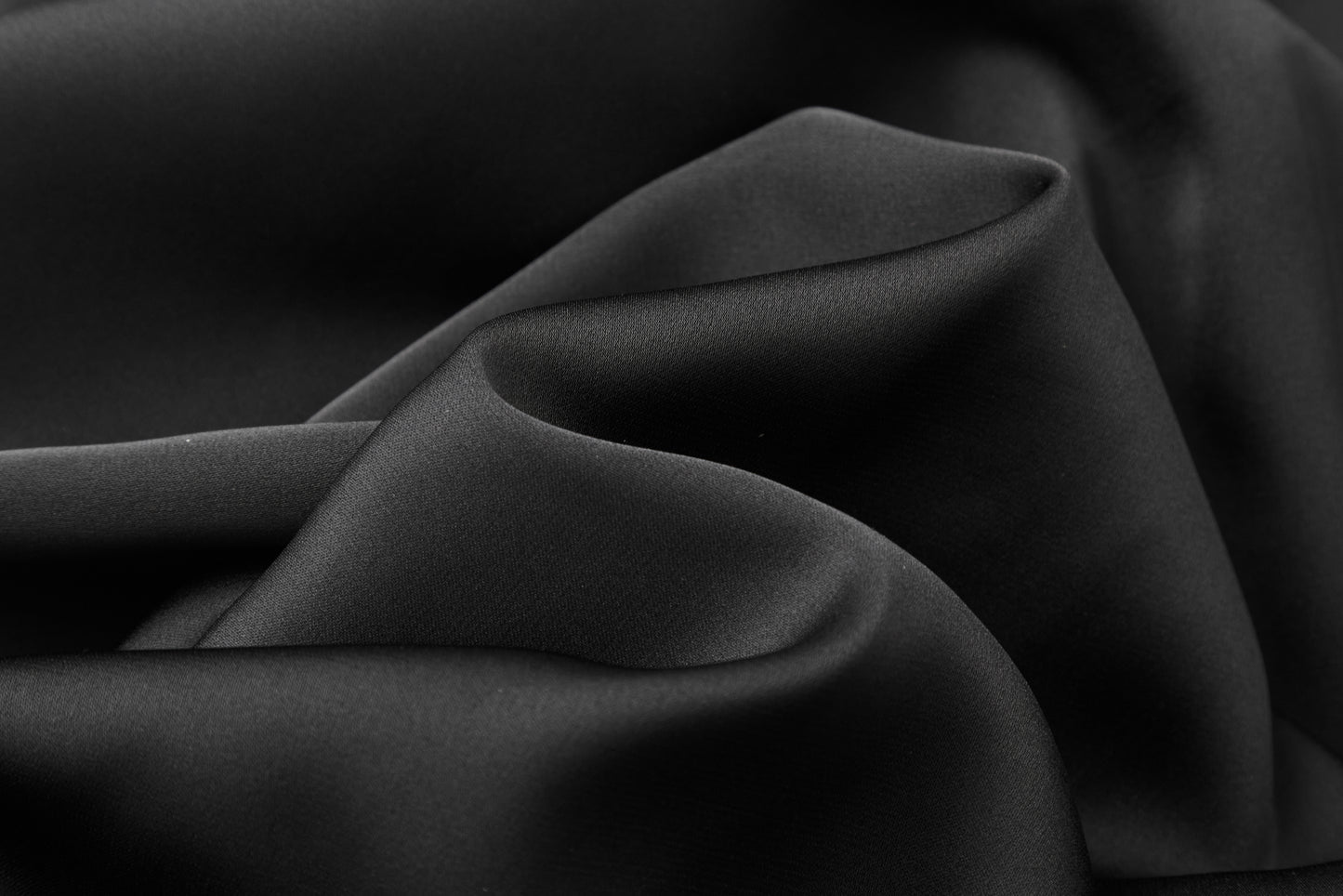 ordúdíordú | Cape - Black Velvet Cape