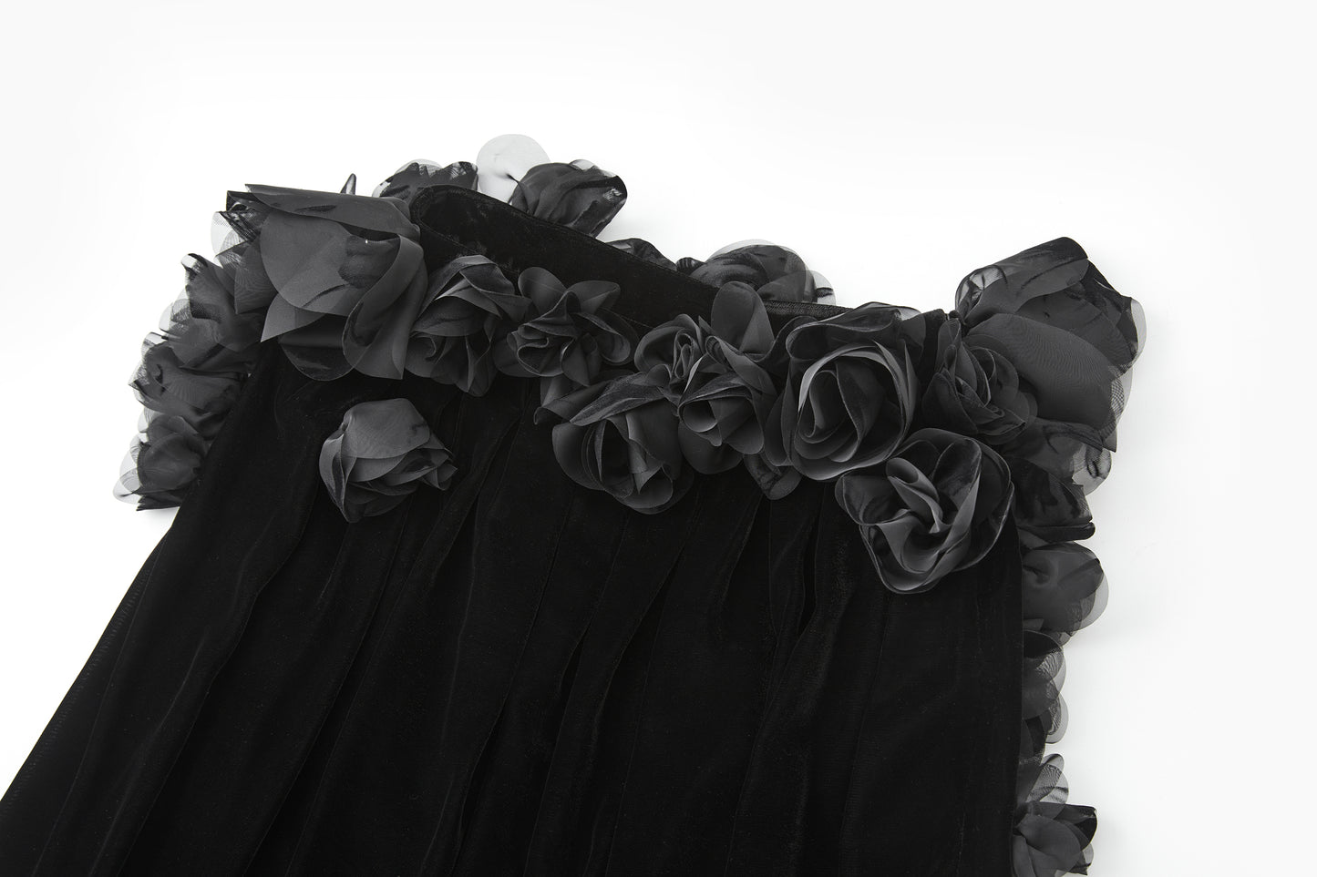 ordúdíordú | Dress - Half Skirt with Black Roses