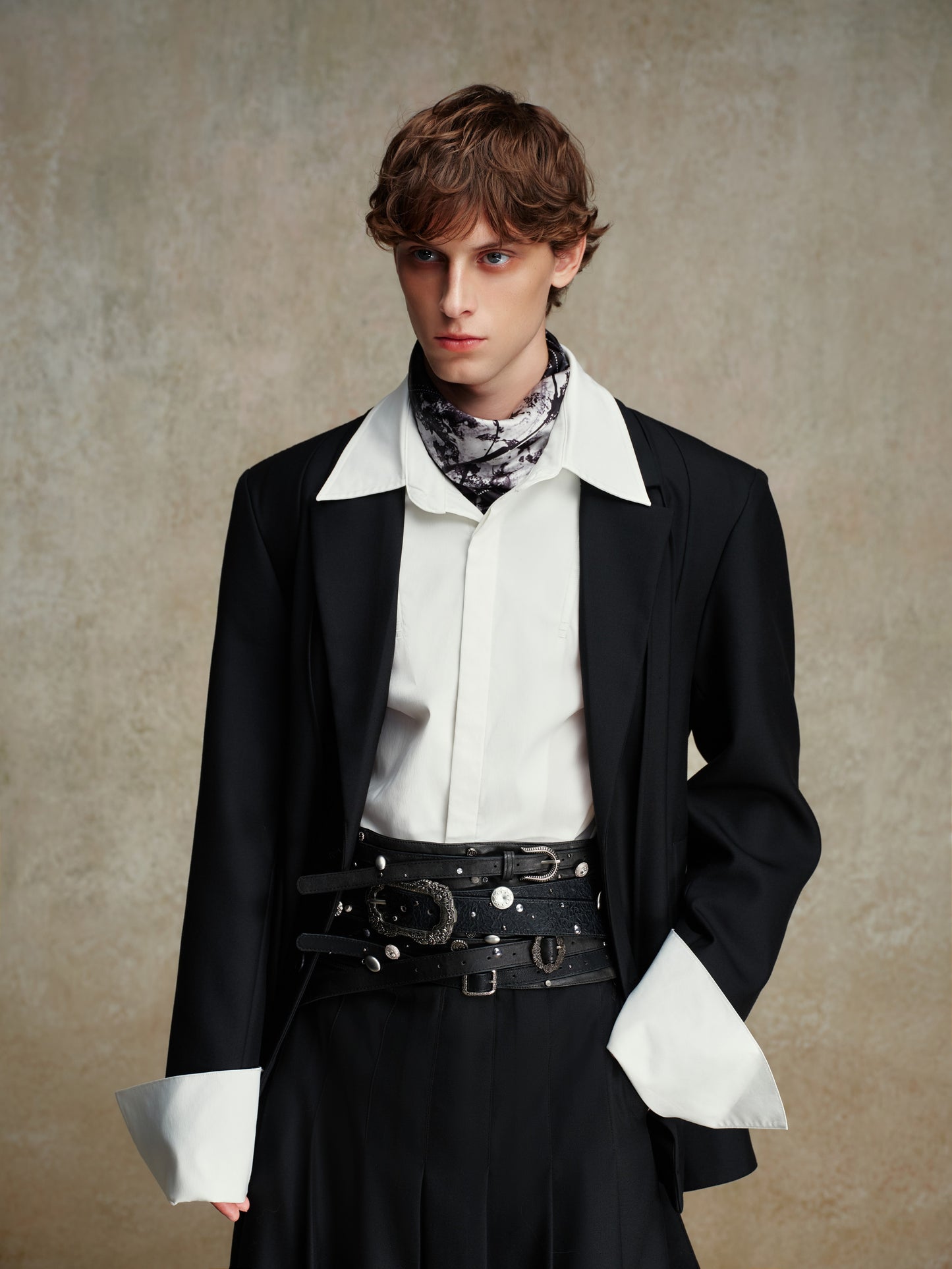 ordúdíordú | Suit - Front Hem Structure Suit