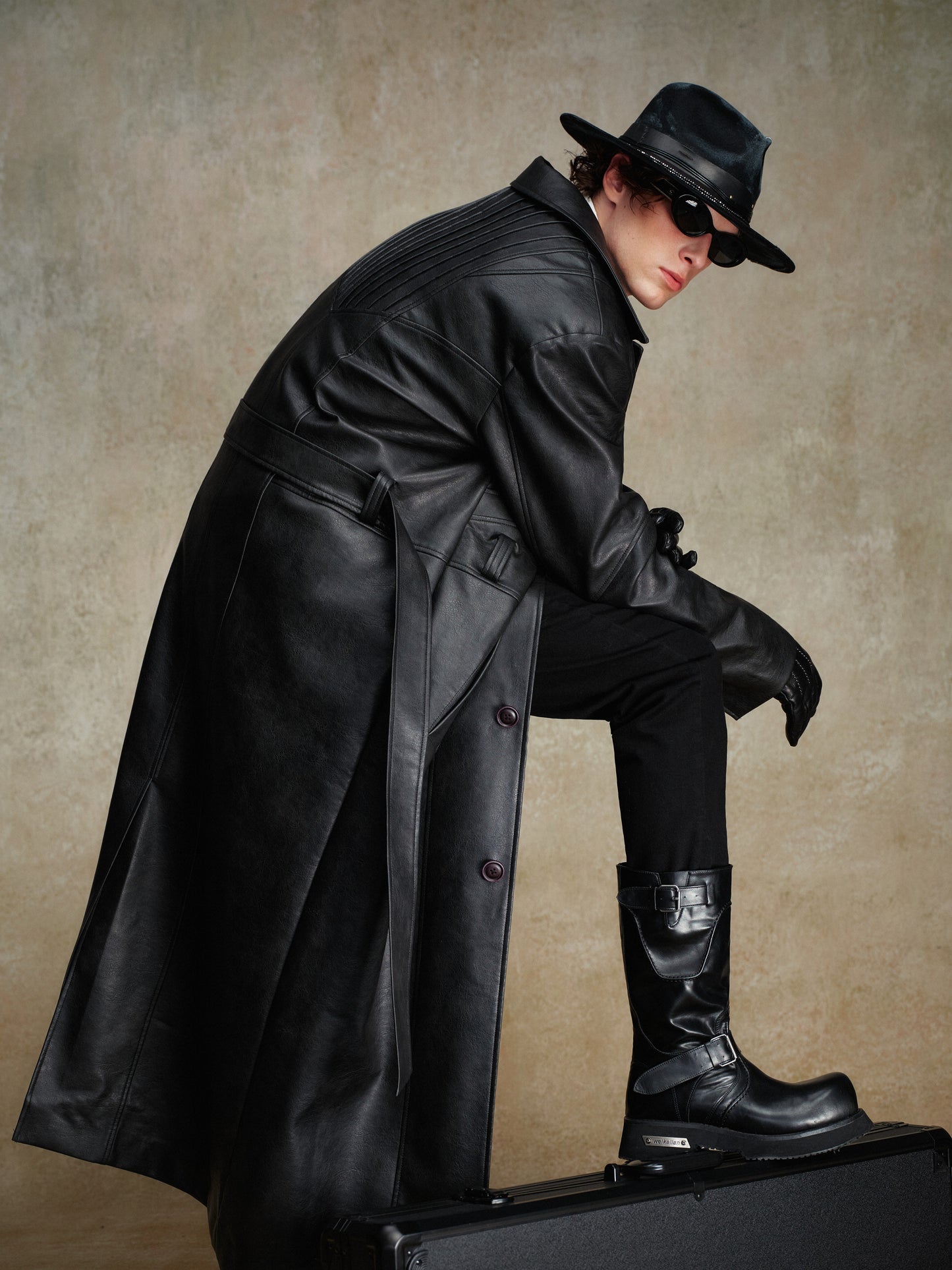 ordúdíordú | Jacket - Silhouette Leather Coat