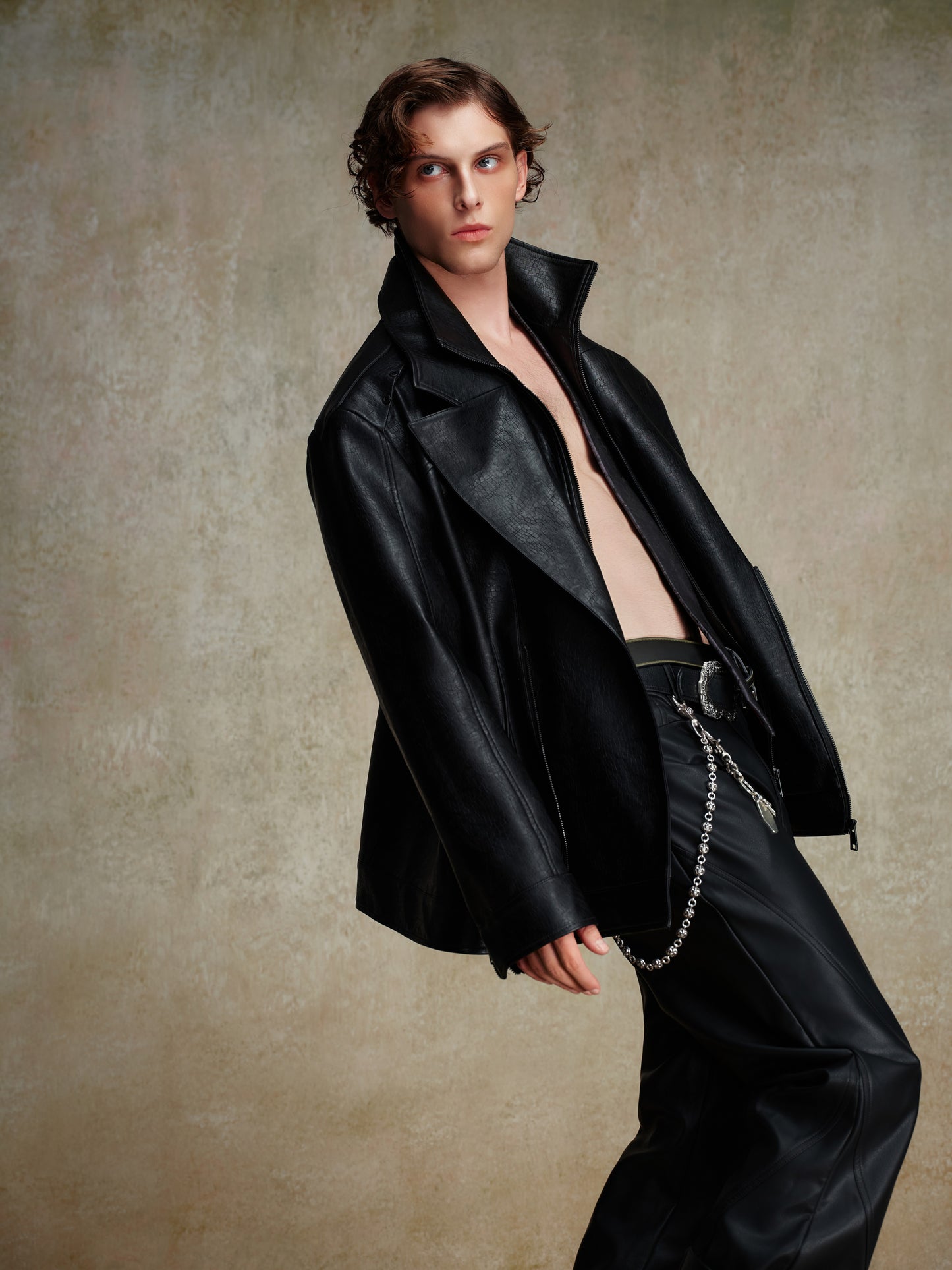 ordúdíordú | Jacket - Double-layered Collar Black Leather Jacket