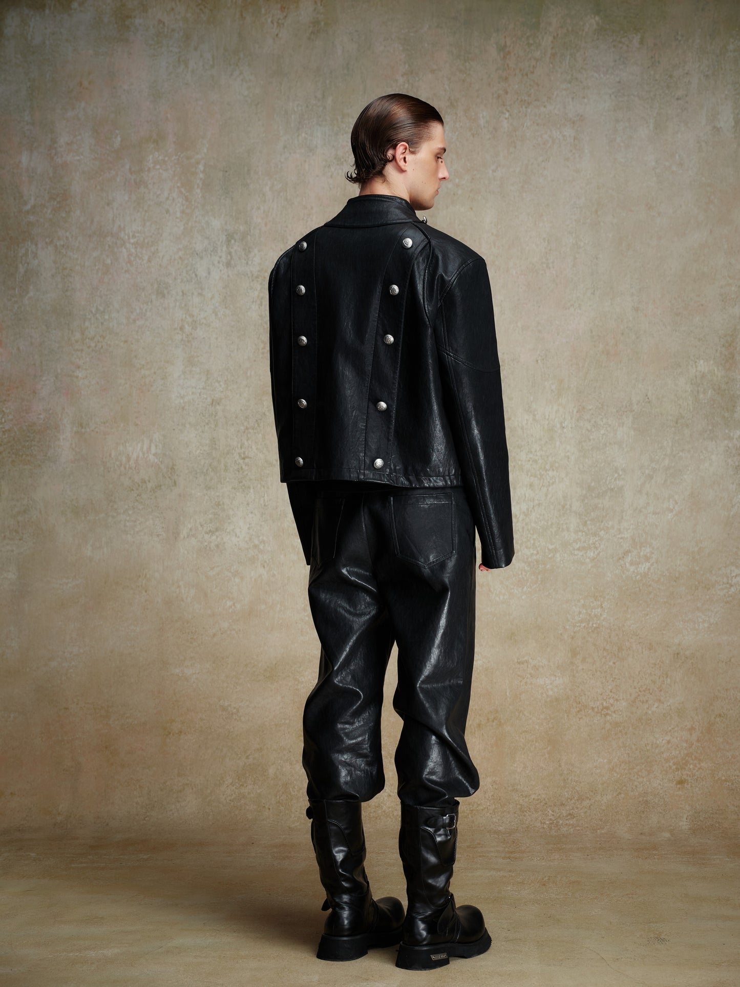 ordúdíordú | Jacket - Multi-button Armor-style Leather Jacket