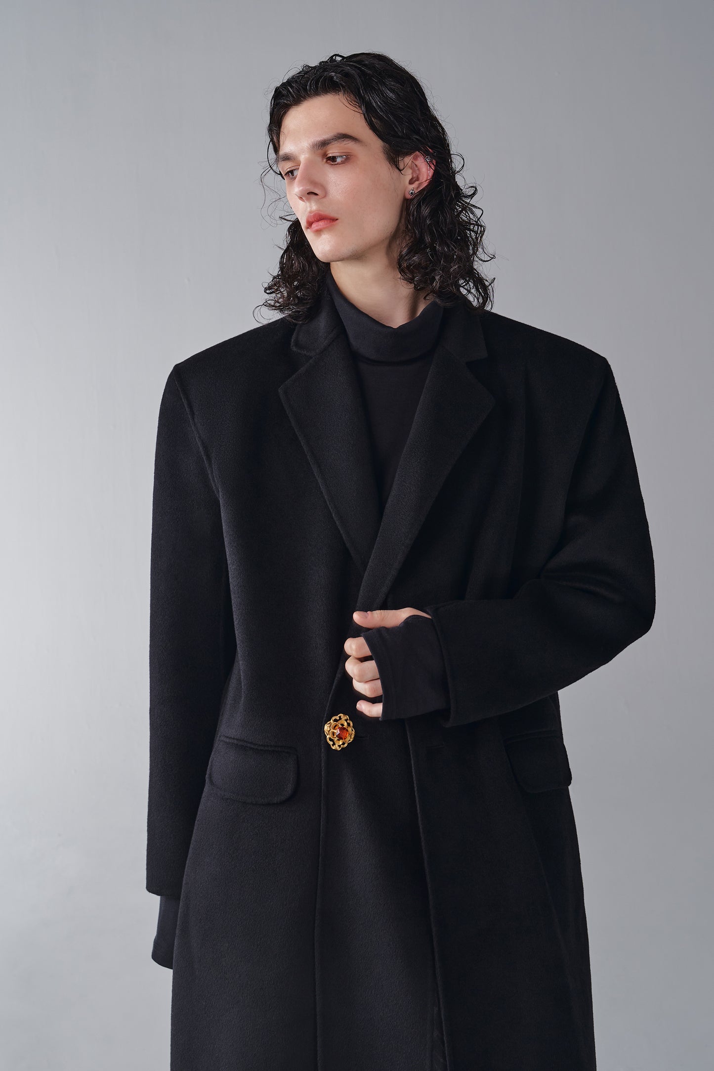 ordúdíordú | Coat - Asymmetrical Double Front Rose Tweed Coat