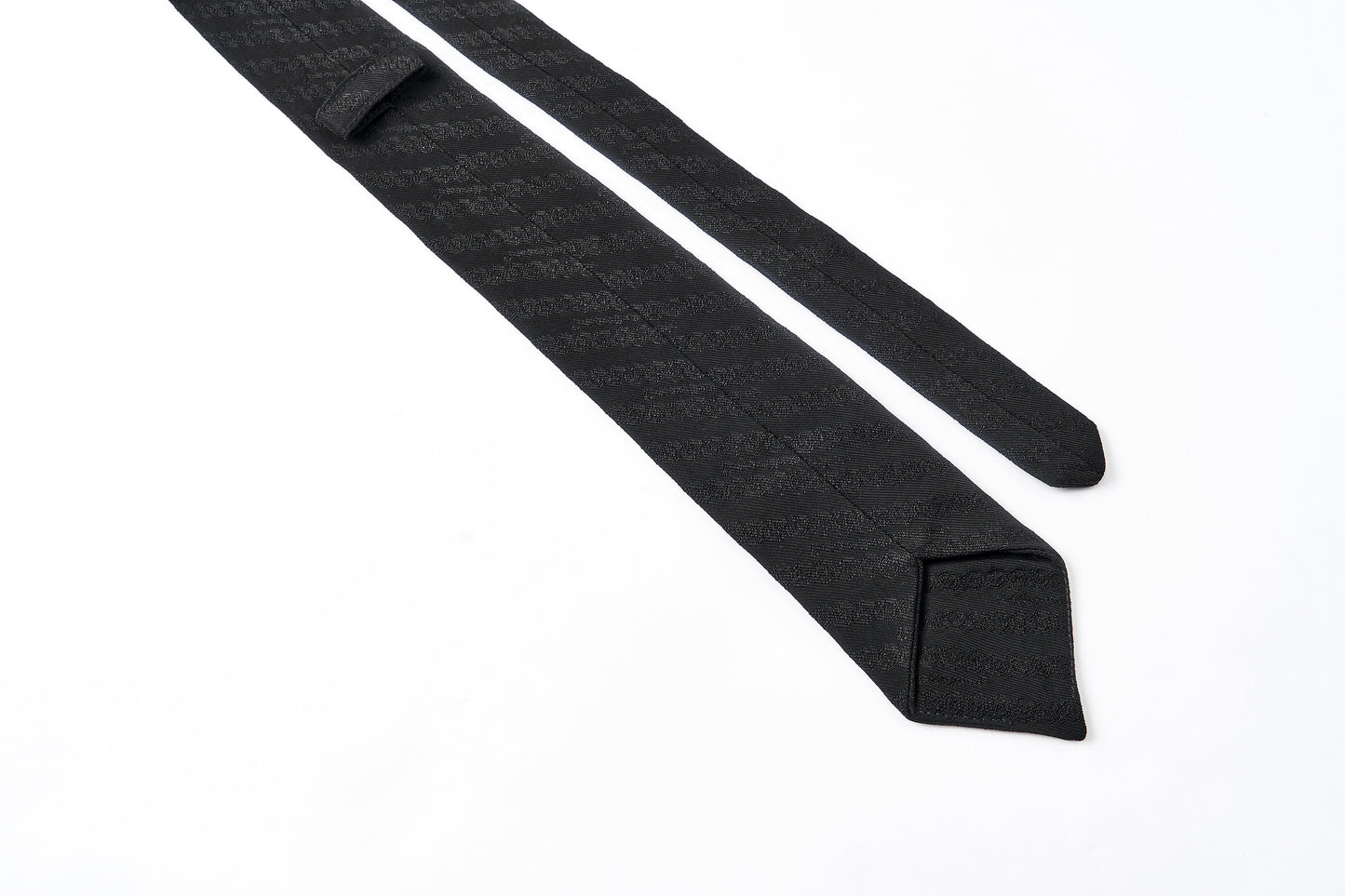 ordúdíordú | Accessory - Black Tie