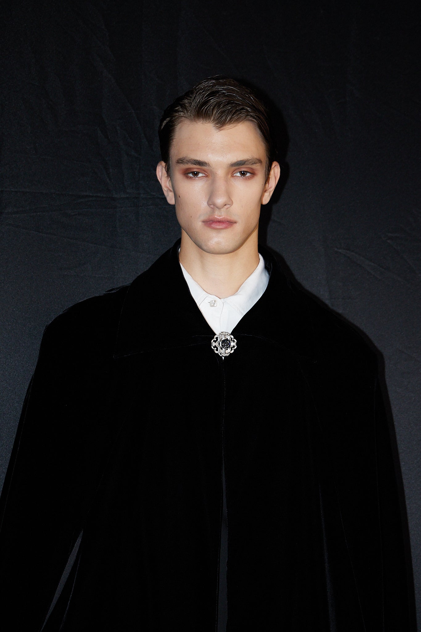 ordúdíordú | Cape - Black Velvet Cape