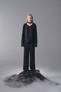ordúdíordú | Coat - Collarless Lace Coat with  Buckles