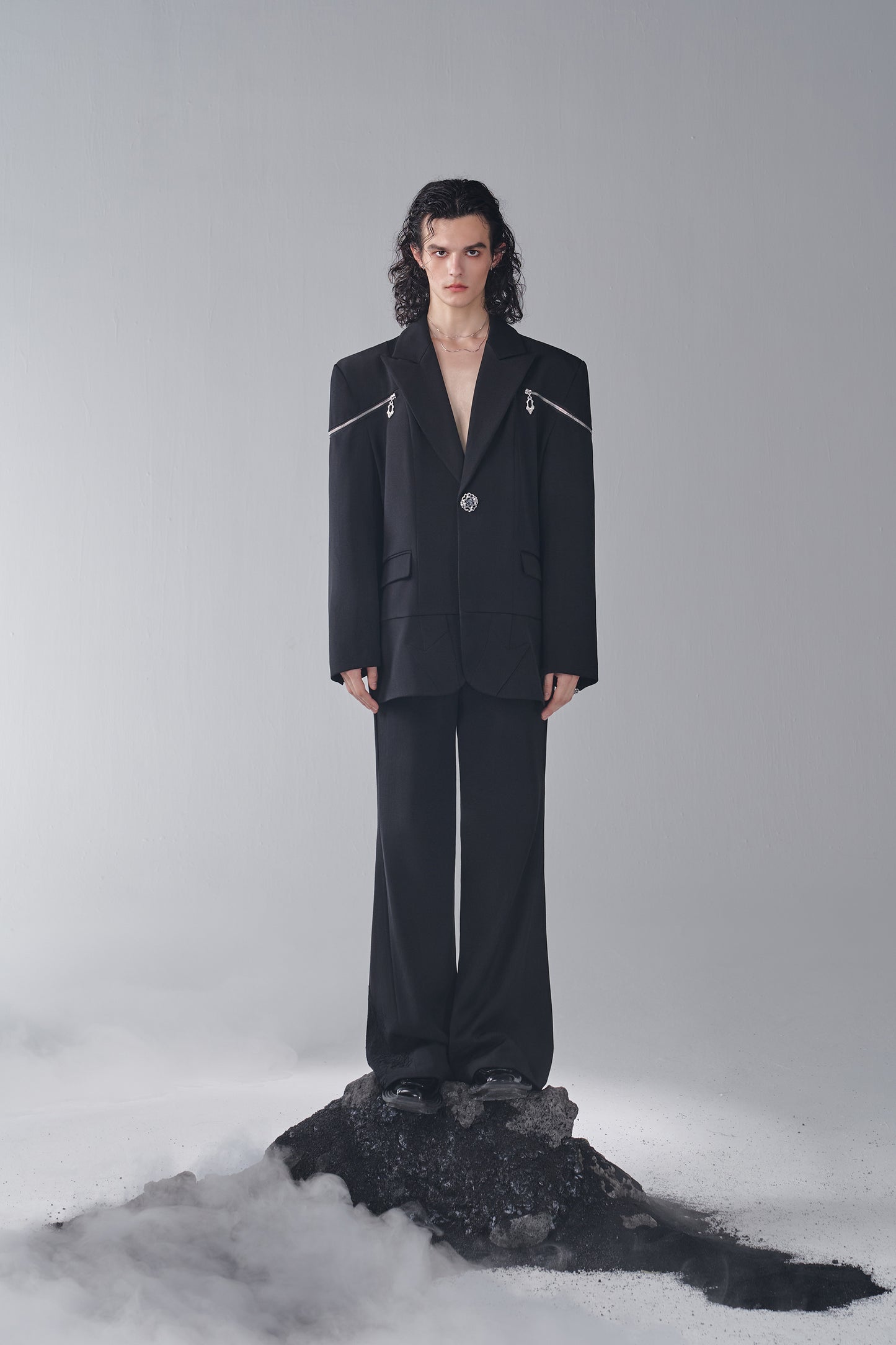 ordúdíordú | Suit - Deconstruct Double Zipper Textured Suit