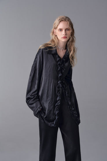 ordúdíordú | Shirt - Elegant Black Shirt with Floral Pleats on Front Flap and Cuff