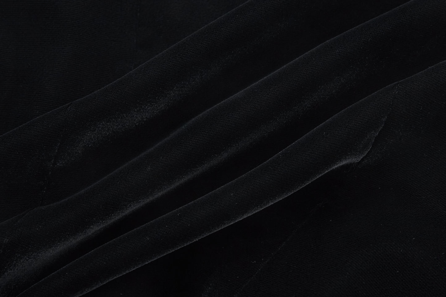 ordúdíordú | Top - Floral Velour Top
