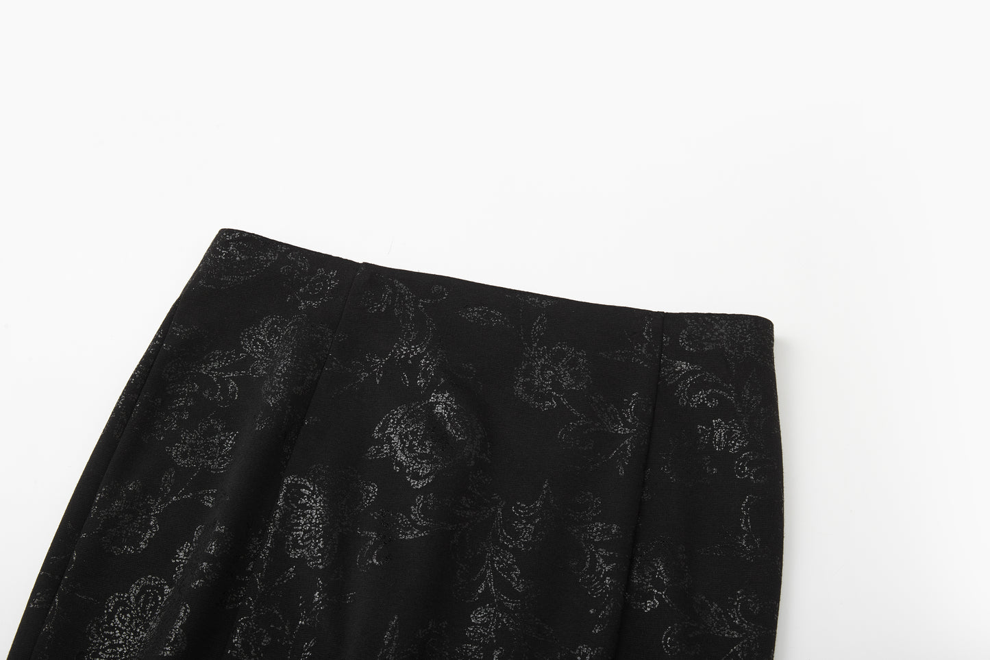 ordúdíordú | Dress - Knit Dark Cropped Half Skirt