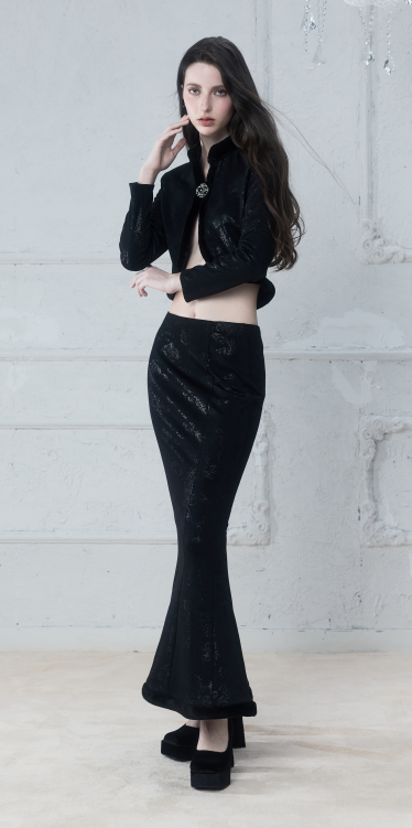 ordúdíordú | Dress - Knit Dark Cropped Half Skirt