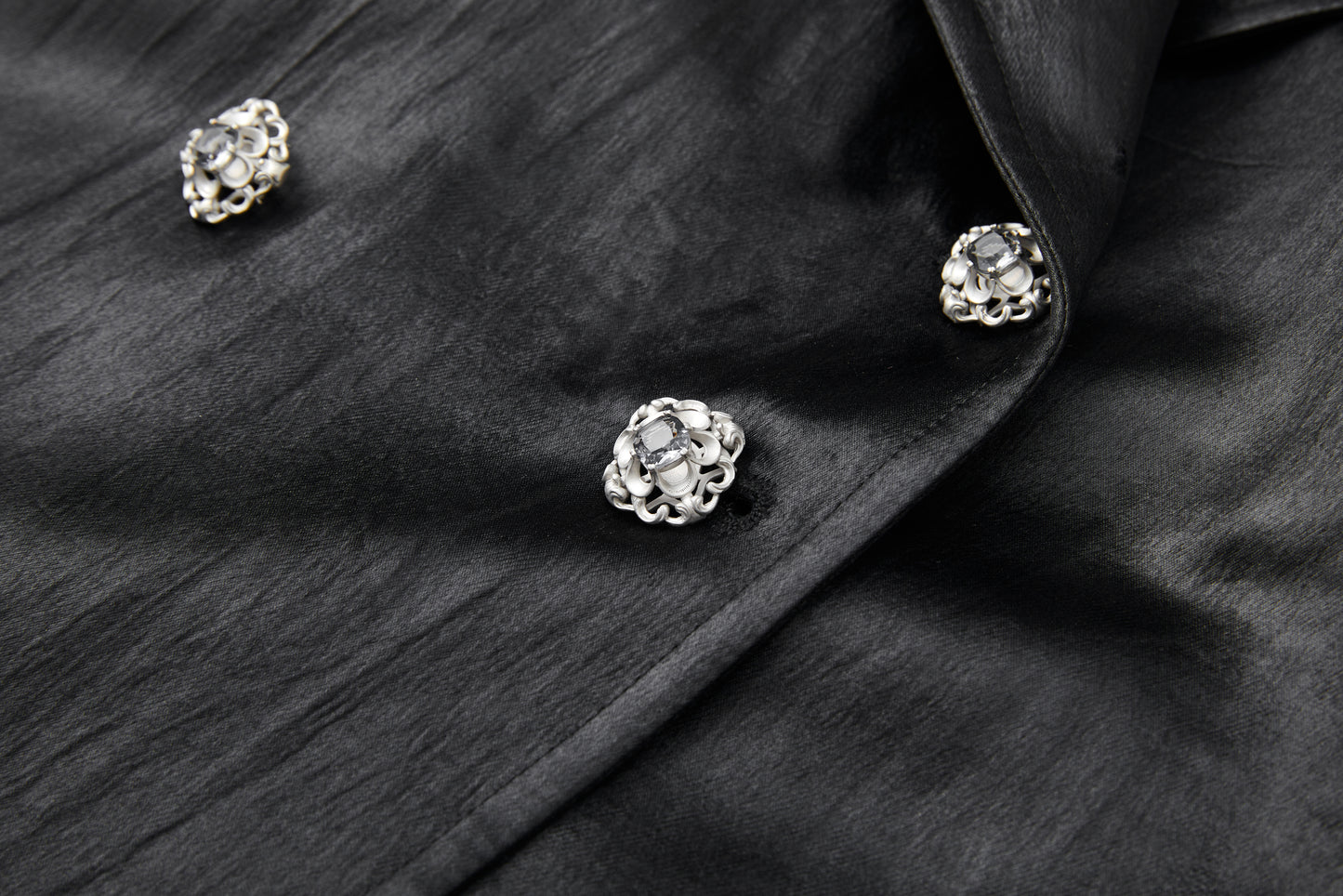 ordúdíordú | Accessory - Glossy Imitation Fur Coat