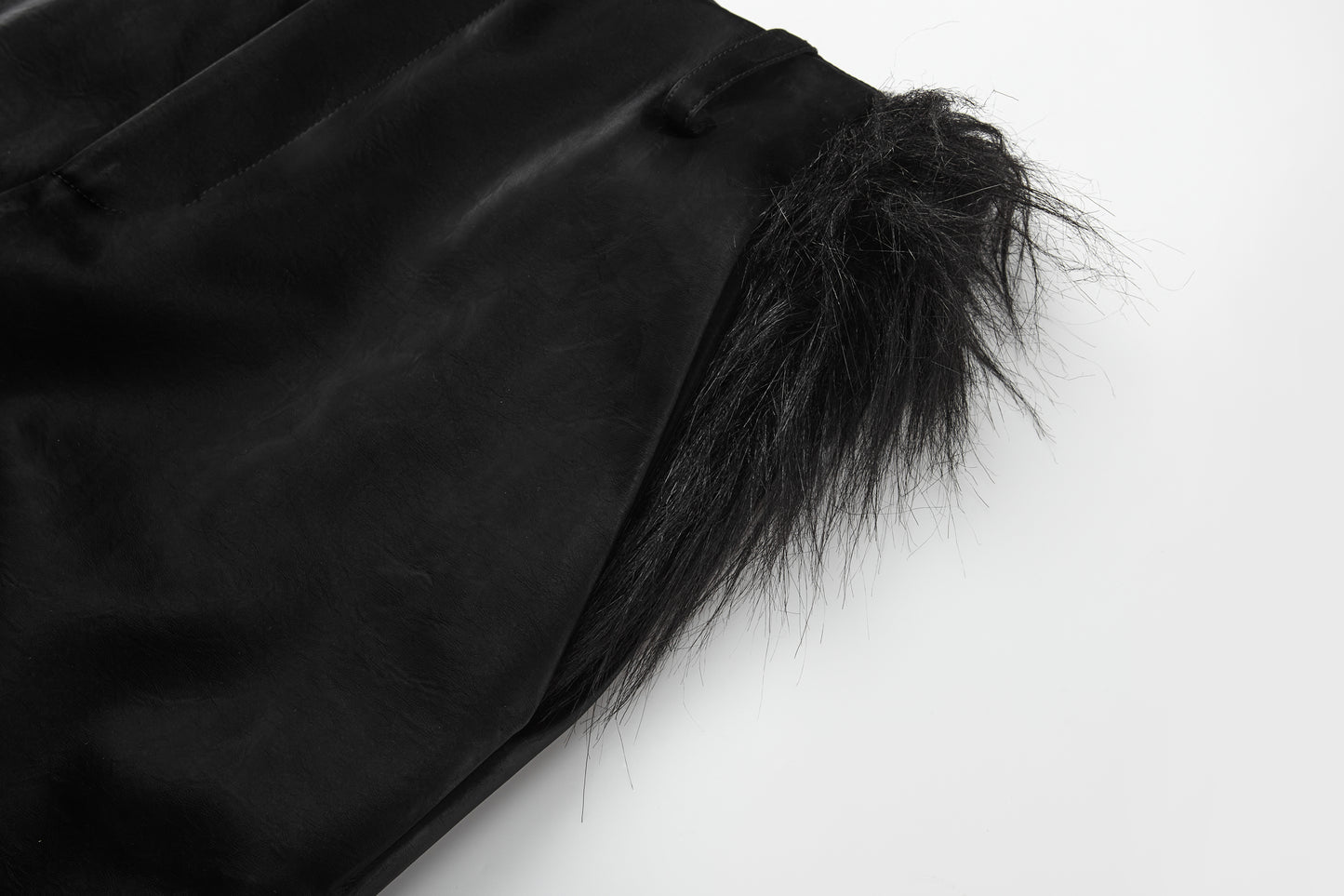 ordúdíordú | Trousers - Glossy Imitation Leather Fur Trousers