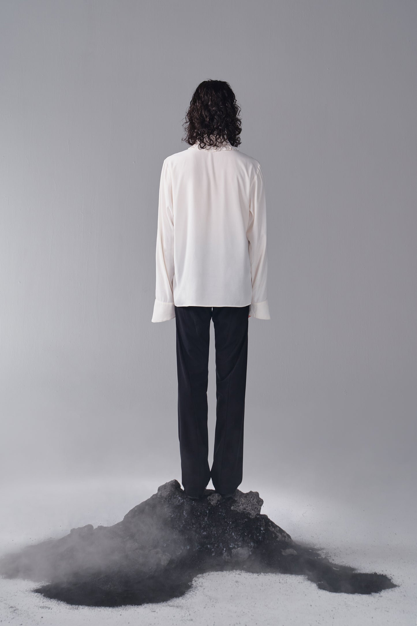 ordúdíordú | Shirt - Half Front Pleated Elegant White Shirt