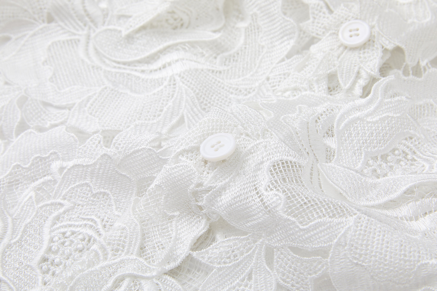 ordúdíordú | Shirt - Hollow Petals Shirt