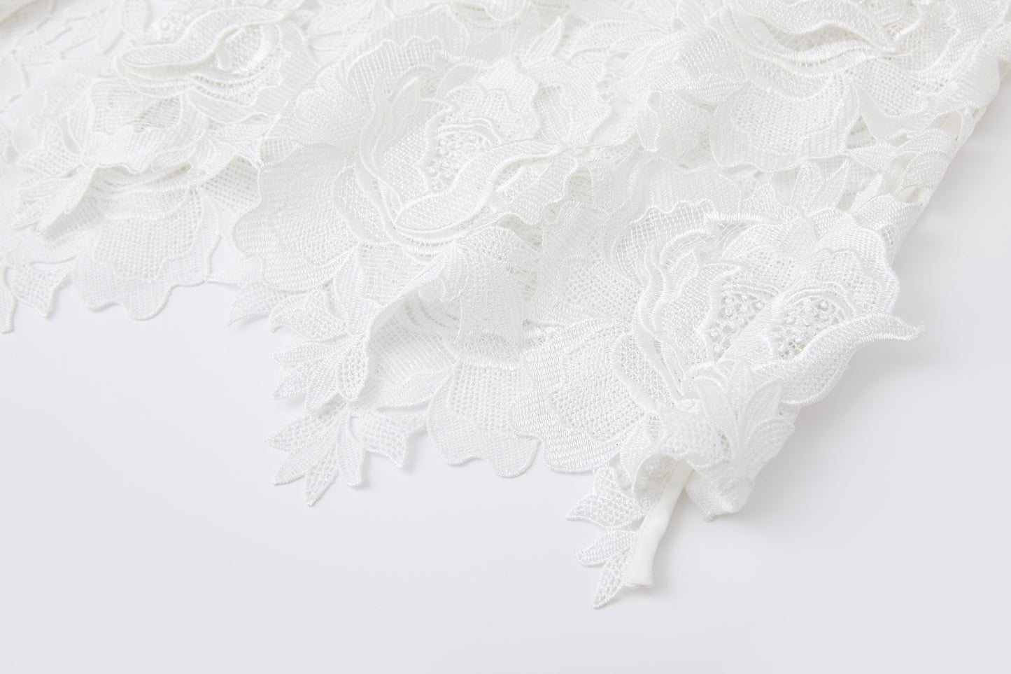 ordúdíordú | Shirt - Hollow Petals Shirt