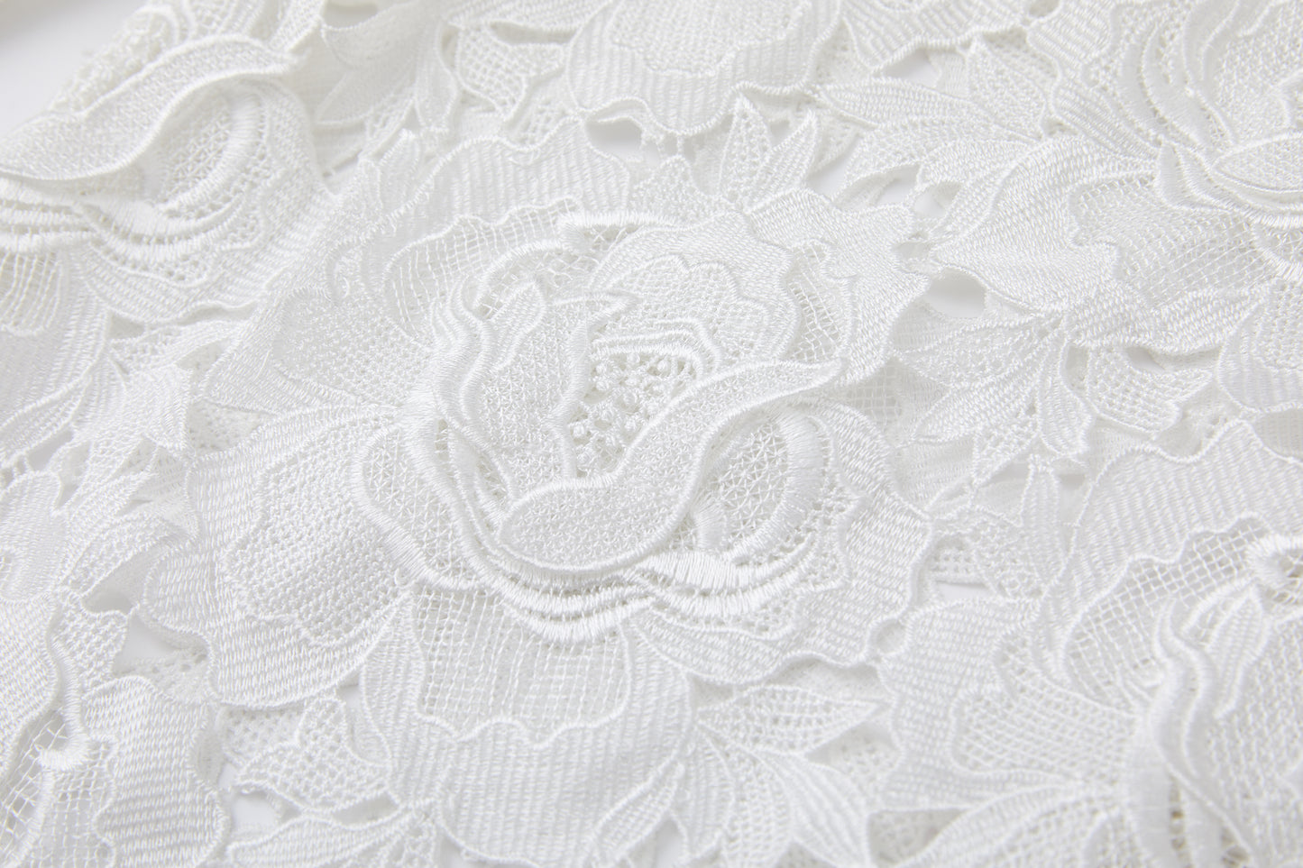 ordúdíordú | Shirt - Hollow Petals Shirt