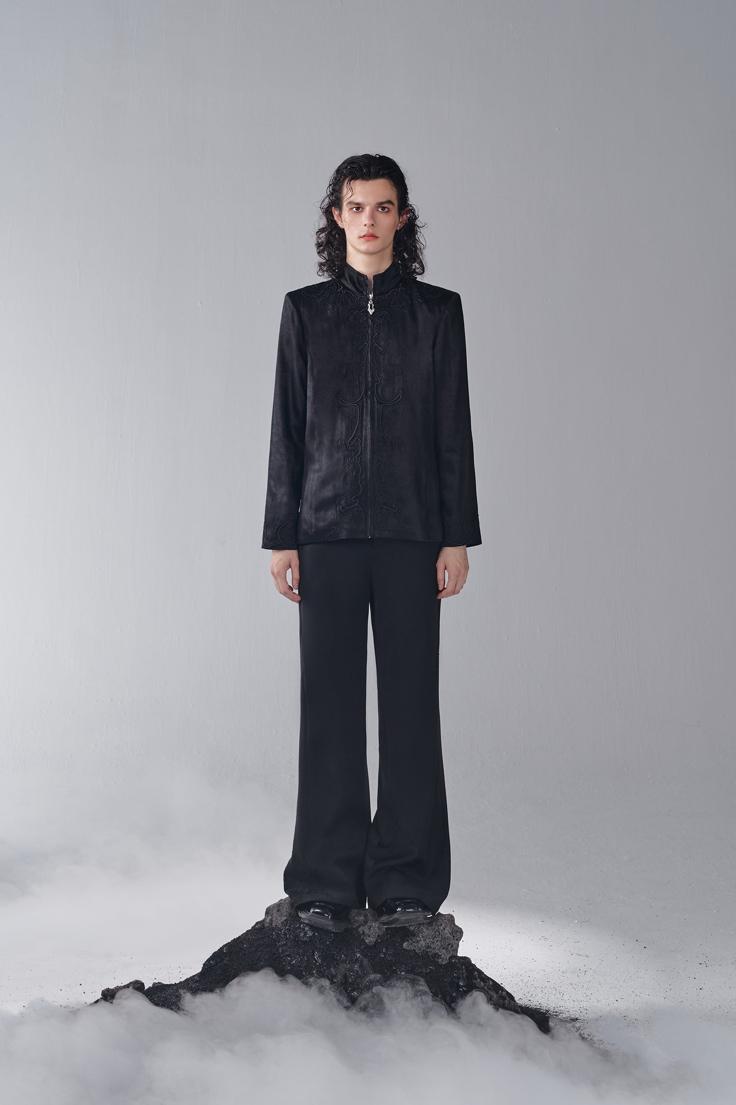 ordúdíordú | Jacket - New Chinese Embroidered Stand-up Collar Jacket