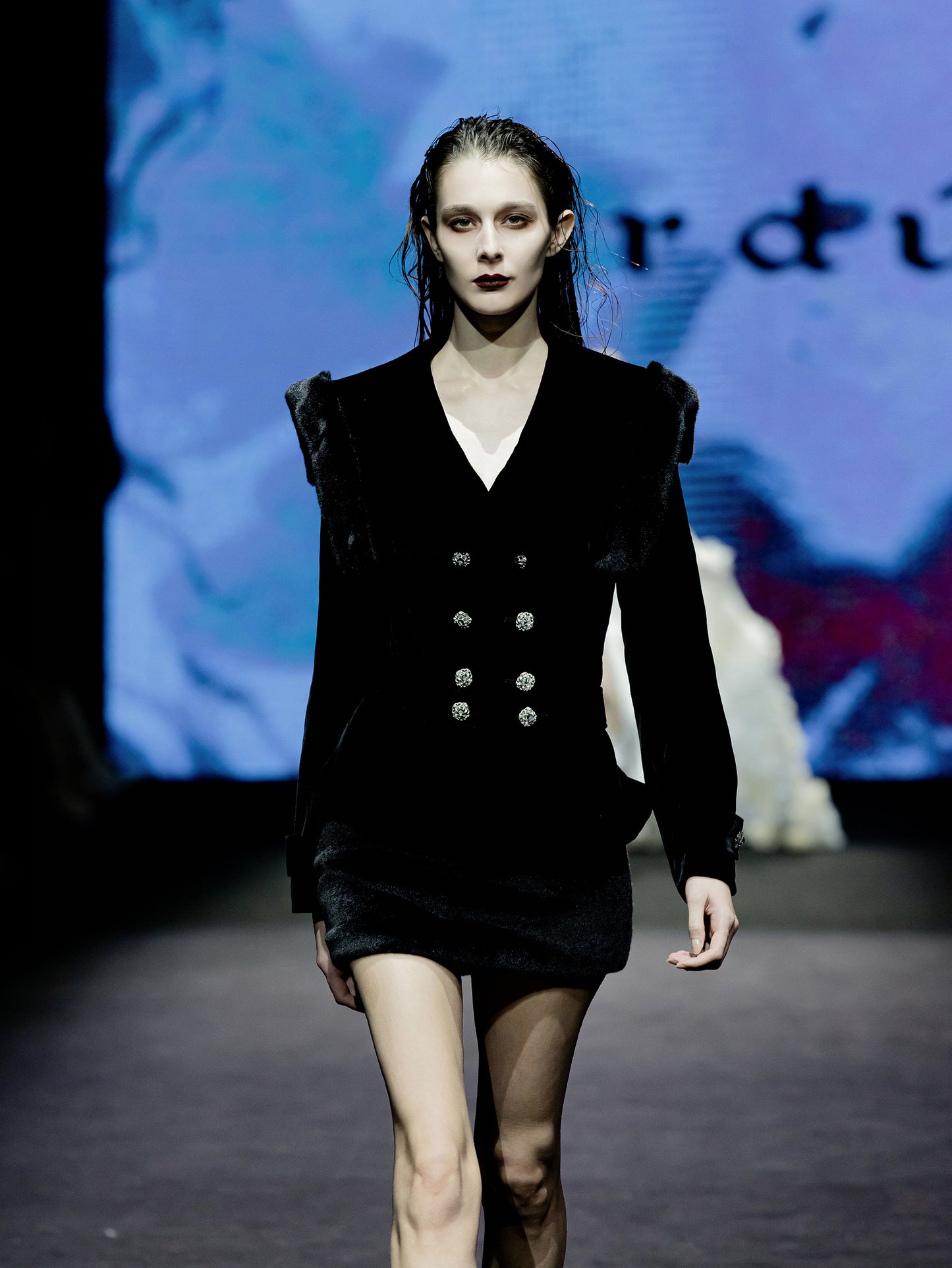 ordúdíordú | Suit - Six-button Suit