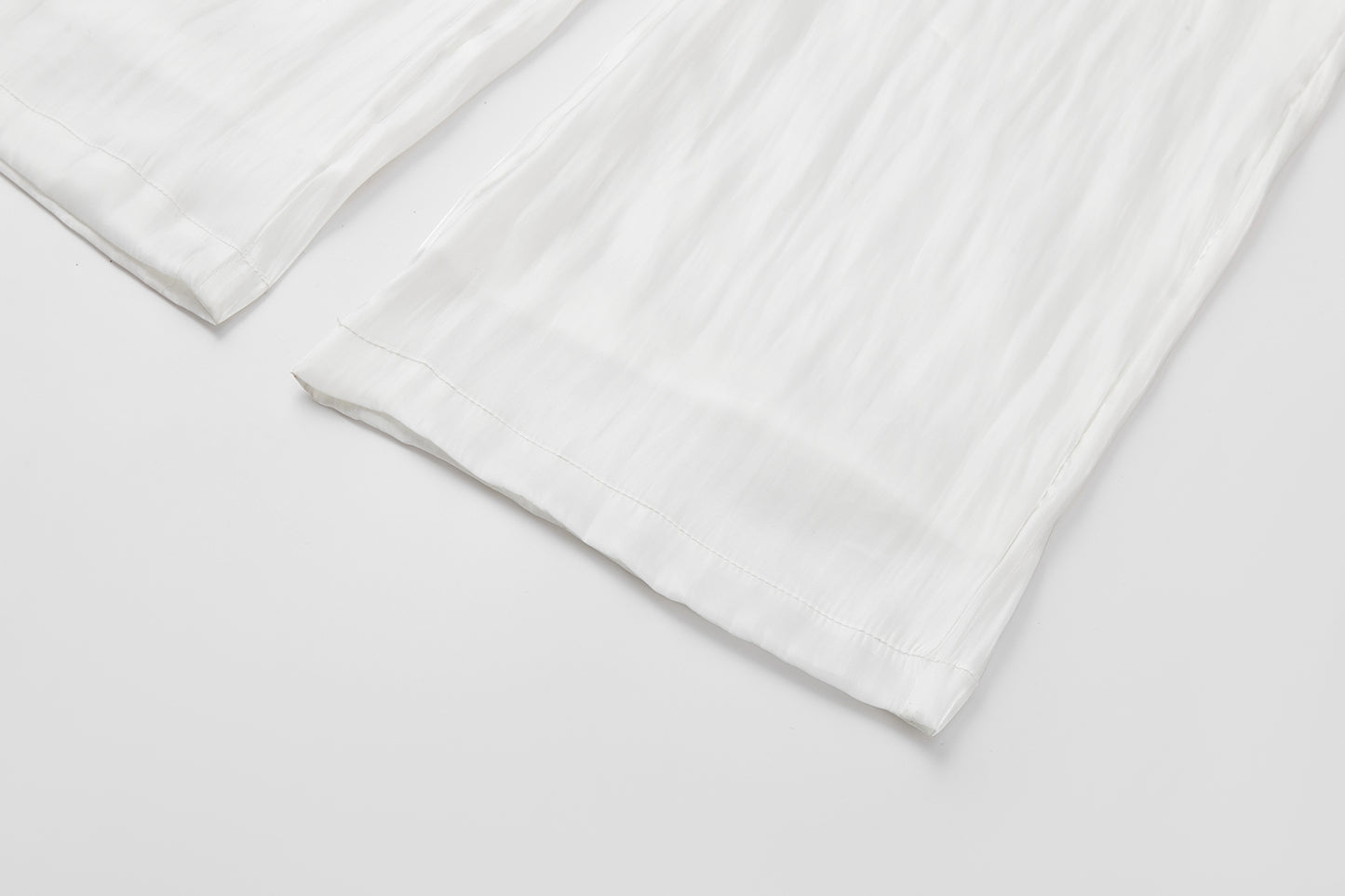 ordúdíordú | Trousers - Smooth Textured Pants