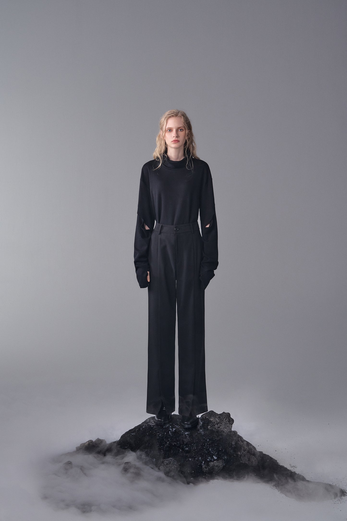 ordúdíordú | Trousers - Split Front Deconstructed Pants