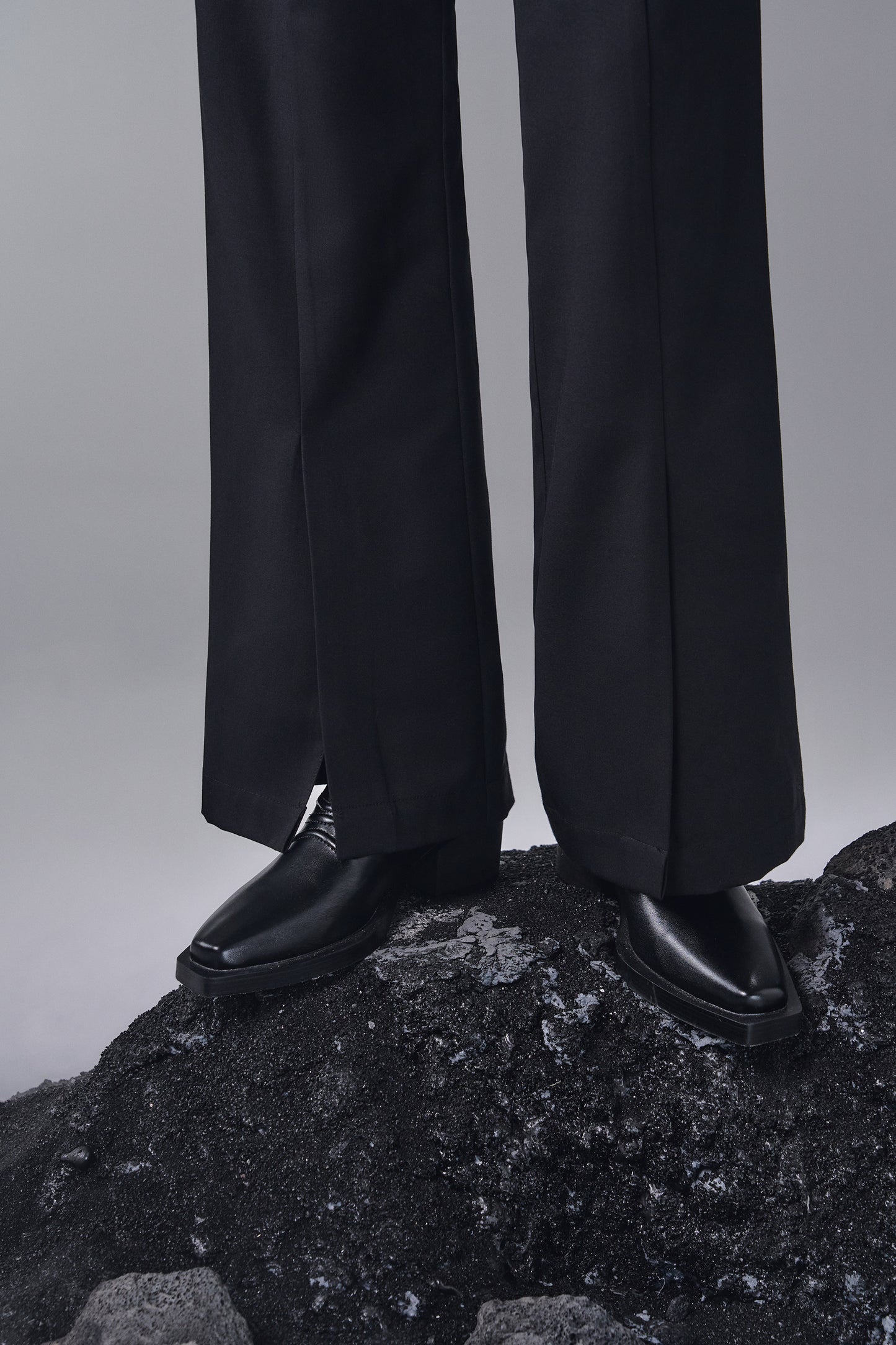 ordúdíordú | Trousers - Split Front Deconstructed Pants