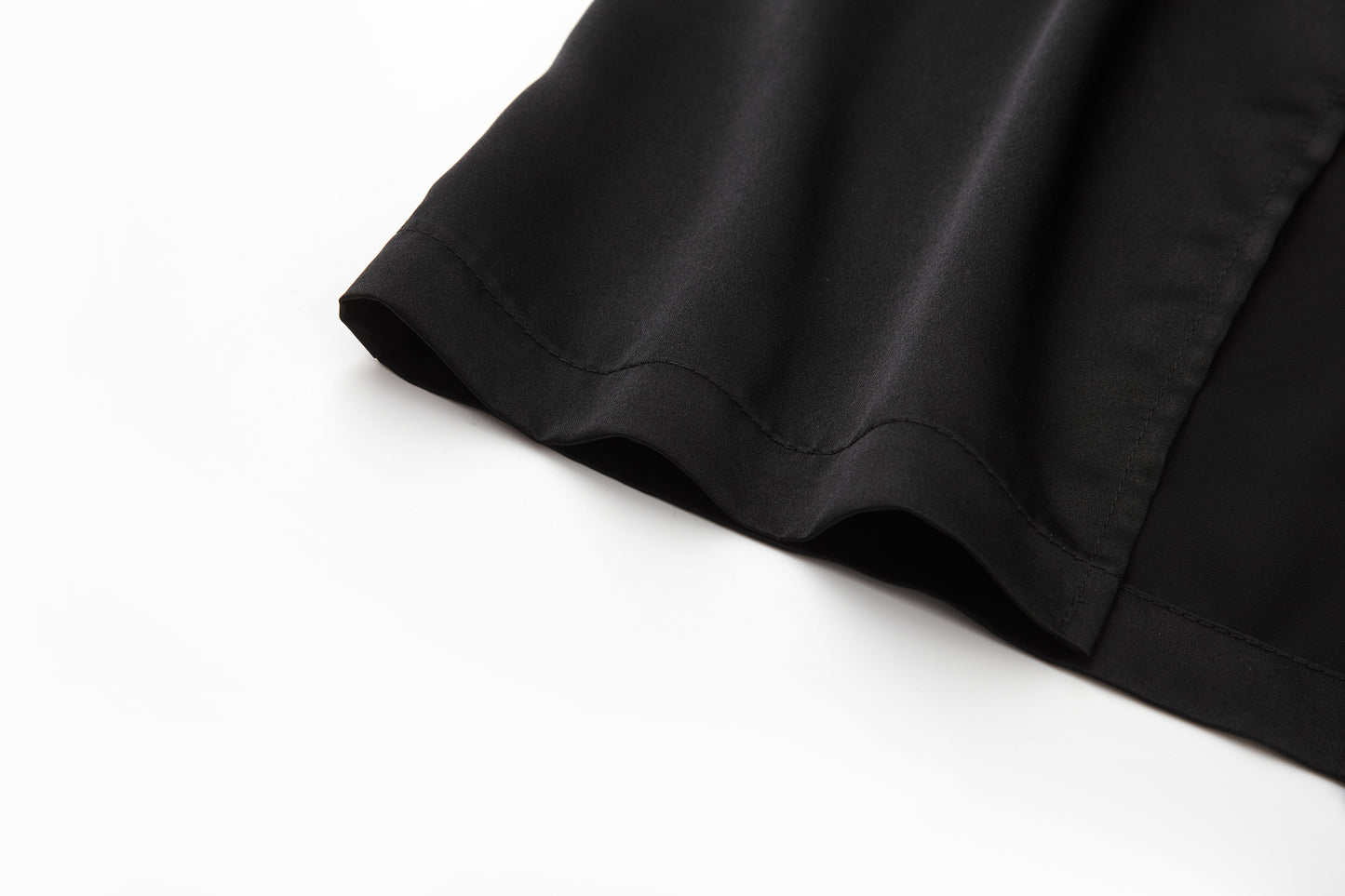 ordúdíordú | Dress - Strapless Dress with Black Roses
