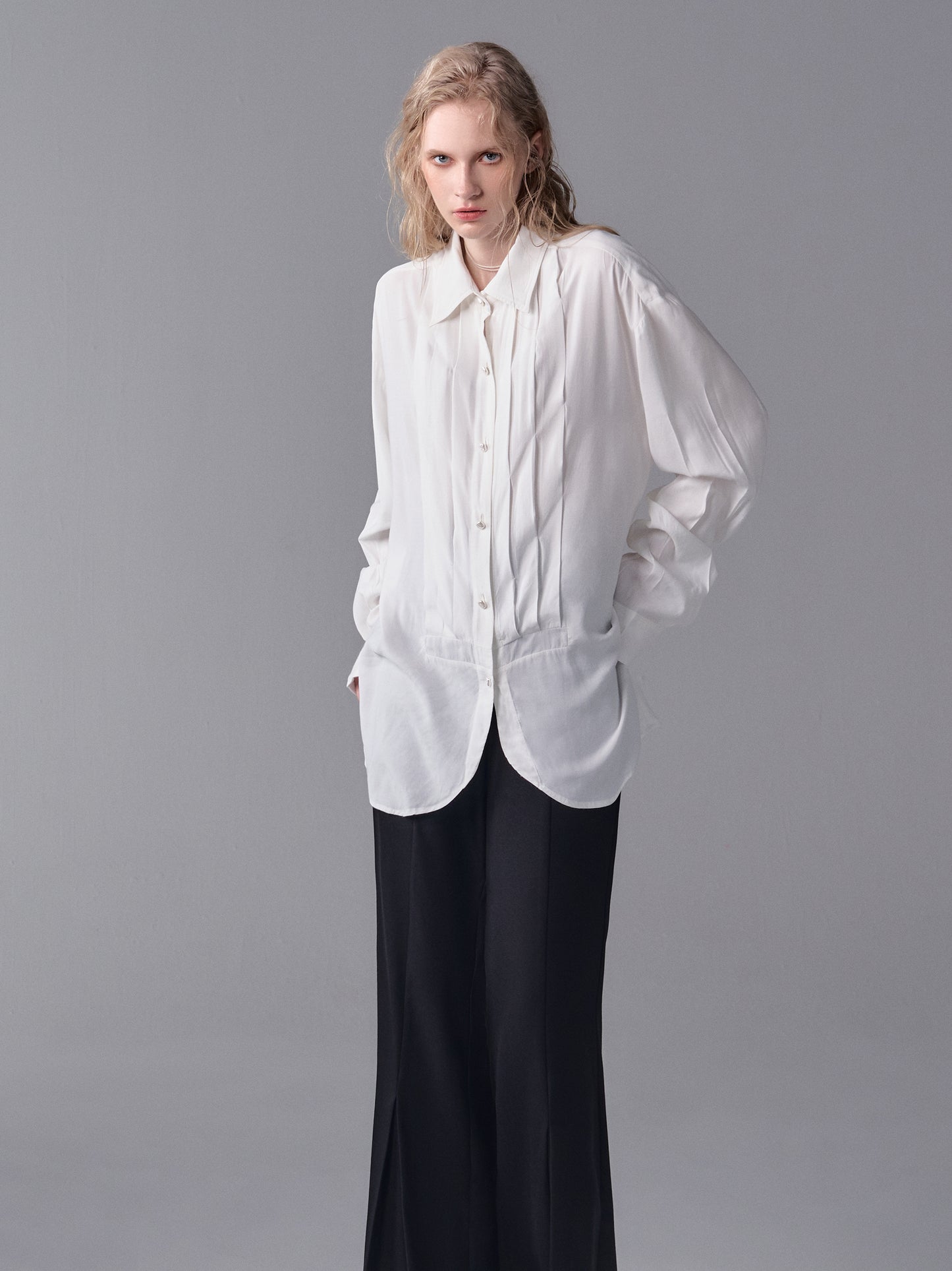 ordúdíordú | Shirt - Vertical Pleated Layer Front Piece White Shirt