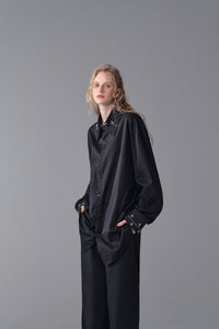 ordúdíordú | Shirt - Wide Textured Black Shirt with Sparkling Diamonds