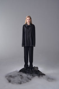 ordúdíordú | Shirt - Wide Textured Black Shirt with Sparkling Diamonds